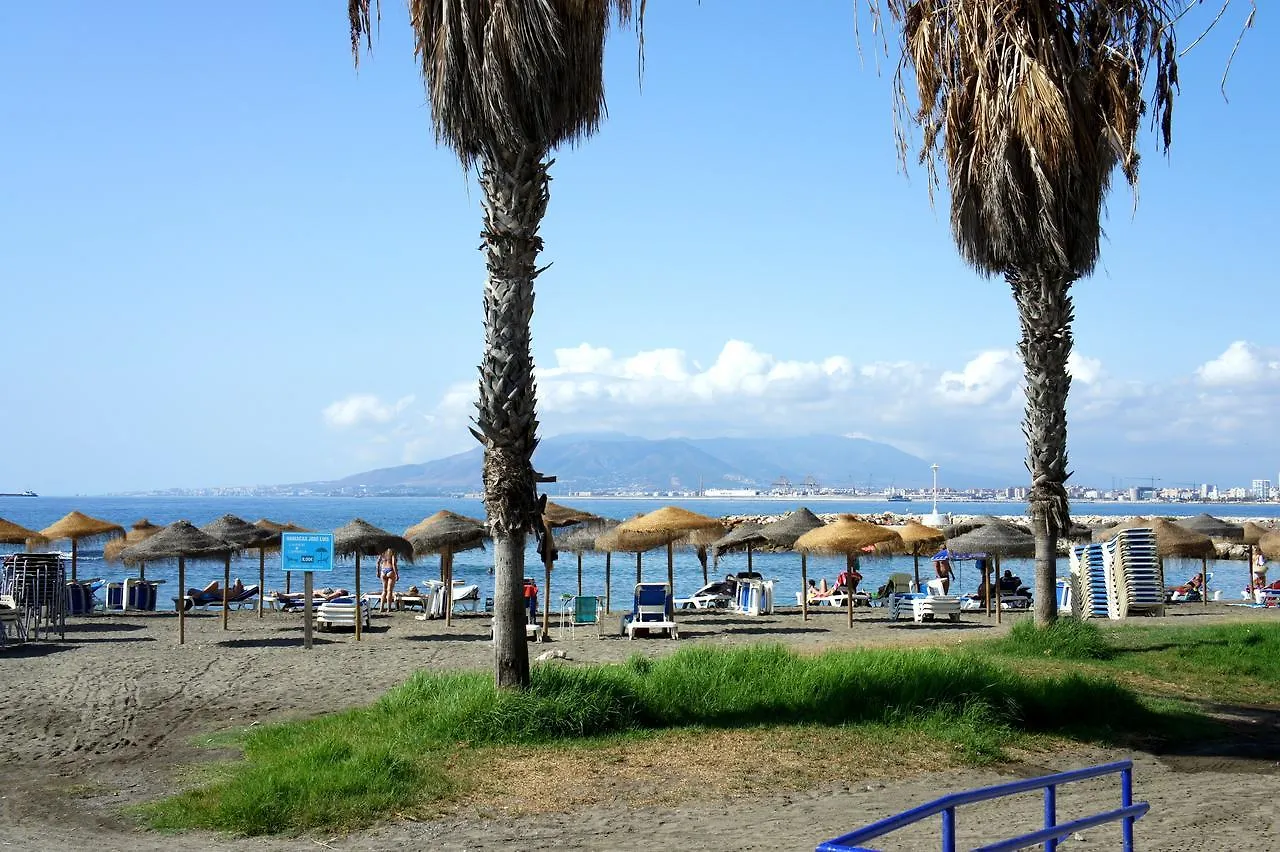 公寓 Malaga Holiday Pedregalejo酒店